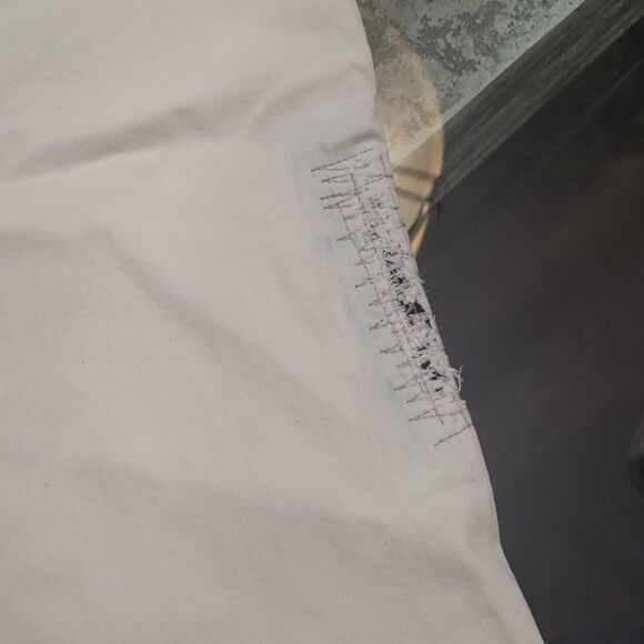 silver Jeans White Distressed Jeans - Picture 8 of 10